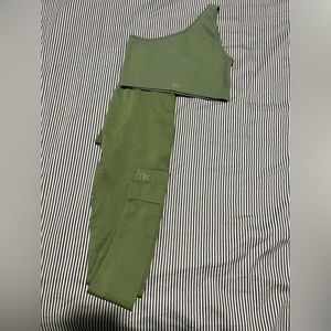 Setactive women workout set